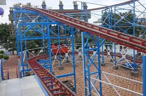 Roller Coaster: Blue World Park, Kanpur